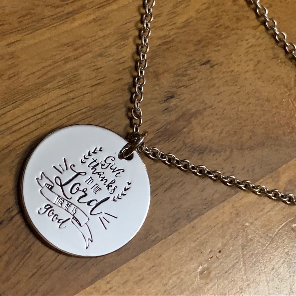 Give Thanks To The Lord ♡ GIFT NECKLACE - Picture 3 of 5